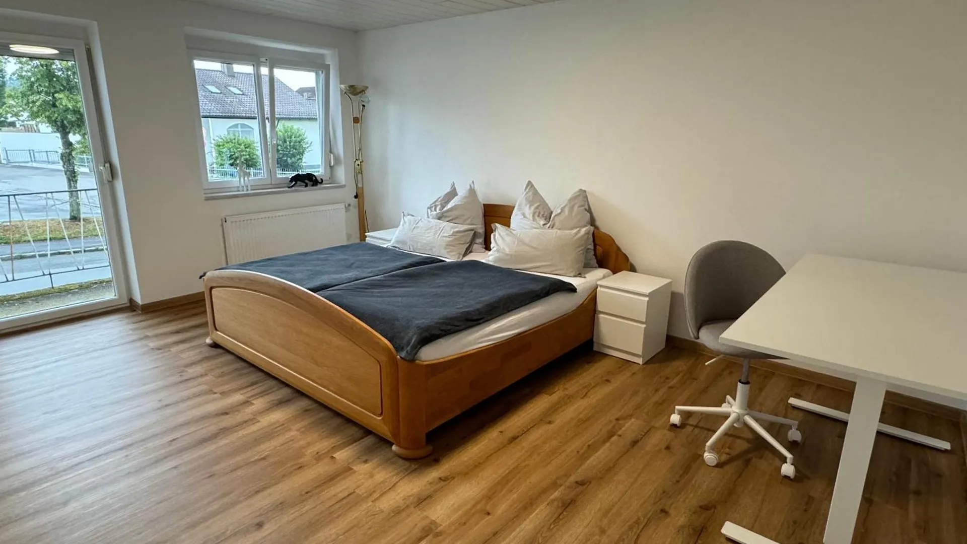 3 Zimmer Apartment Mit Flussblick - Self Check-In Eggenfelden Germany